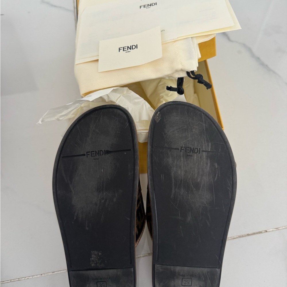 Authentic Fendi Tan and Black Logo Slide Sandals in excellent conditions. - Picture 5 of 7